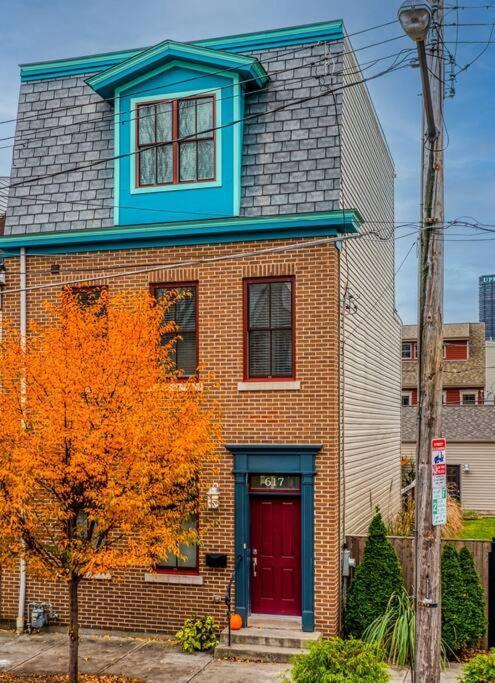 4 Bedroom 3 Bath Sleeps 10 Pet Friendly Private Backyard, 2 Car Garage, City Views, Close To All Stadiums And Casino Pittsburgh Dış mekan fotoğraf